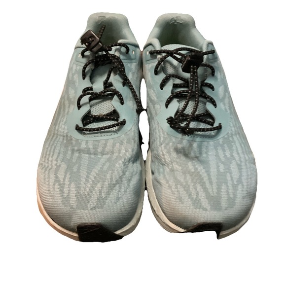 Altra Shoes - Altra River Sz 10